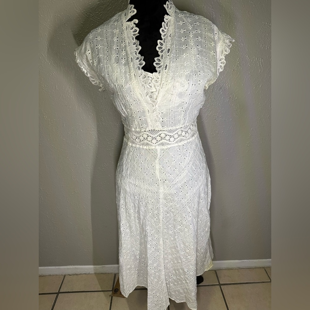 Twelfth Street by Cynthia Vincent white Lace Fabric